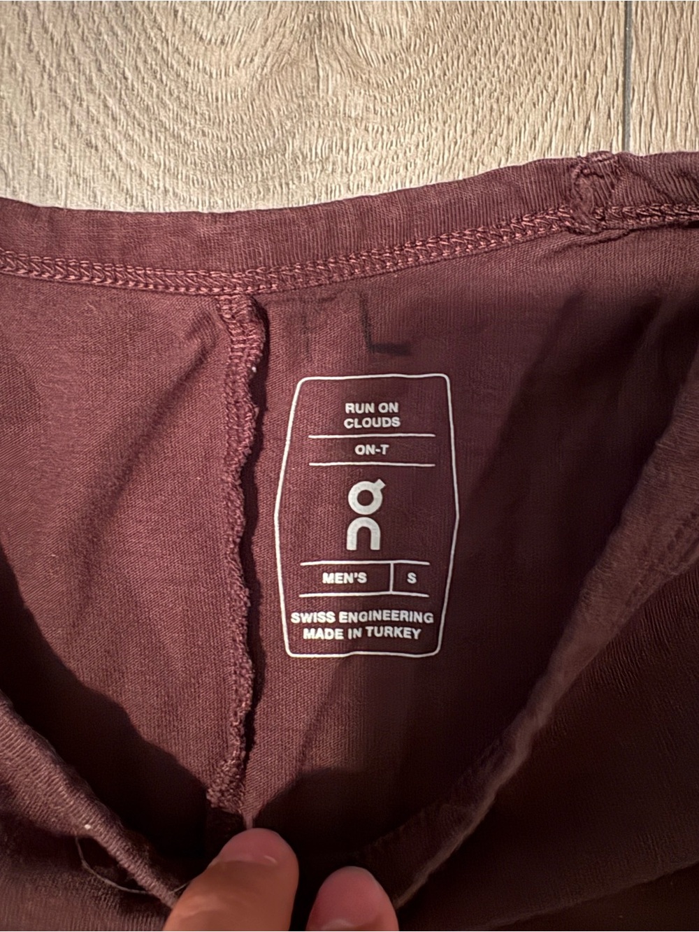 On Running Men's Short Sleeve Crew Tee in Burgundy - Picture 2 of 2